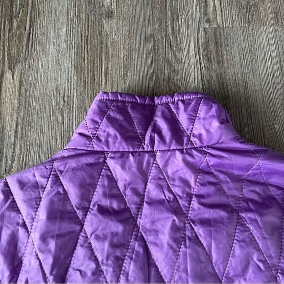 Patagonia Girl's XL (14) Nano Puff Jacket. - Picture 3 of 11
